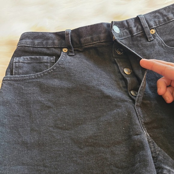 Everlane The Cheeky Denim Short Black Stone Button Fly Size 28 Distressed Jean - Picture 5 of 5